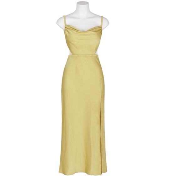 Midi dress in yellow - Picture 2 of 9